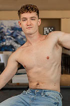 Drew at StraightPornStuds.com